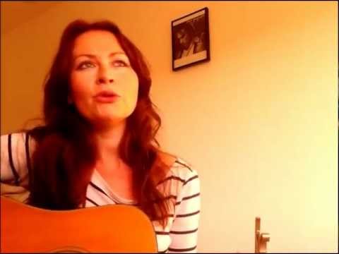 'River' Joni Mitchell (Cover by Lisa de'Ville)