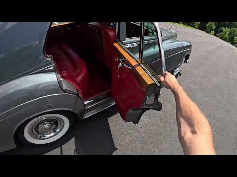 1964 Rolls-Royce Silver Cloud III Test Drive and Walk Around