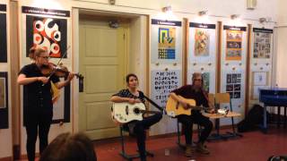 Video Foxie & the Band - Do vína