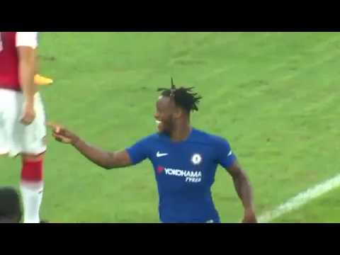Michy Batshuayi Second Goal HD - Chelsea vs Arsenal 3-0 22_07_2017 - YouTube (360p)