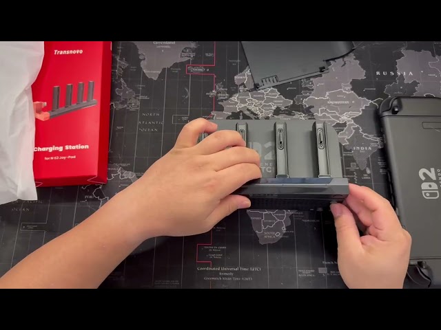 Vídeo relacionado con TRANSNOVO Quad Joycon - Base de carga inalámbrica para Switch 2, controlador de 4 puertos, estación de carga rápida Joycon con diseño magnético, indicadores LED, accesorio indispensable para jugadores