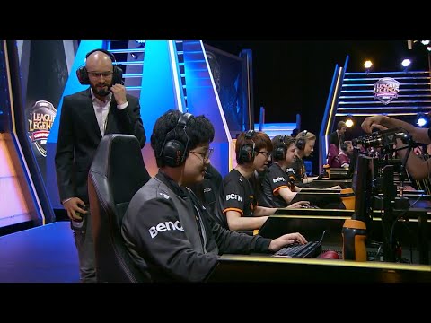 Recap, Highlights and Sounds of the game - Fnatic vs Unicorns of Love Semi Finals EU LCS 2015!