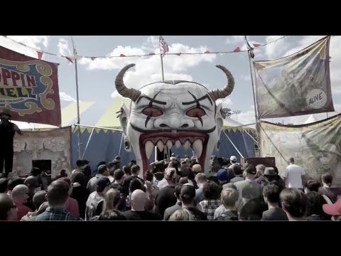 Hellzapoppin Circus Sideshow Live At Riot Fest