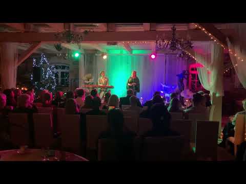 Hedvig Hanson ja Uku Suviste Valged jõulud