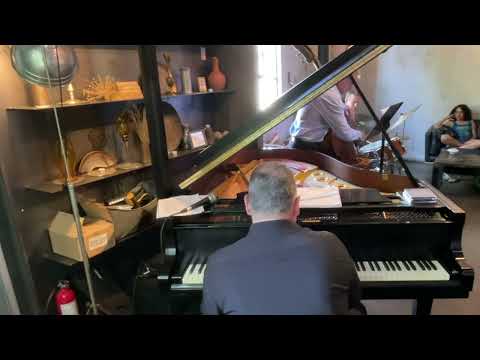 Tony Foster Trio plays Daahoud  (arr Phineas Newborn Jr.)
