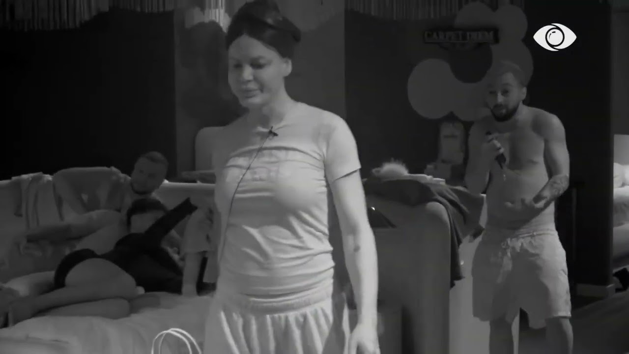 “Më do mua ti?!”/ Amber bisedon me Gjestin: Ti je i vetmi njeri që dukesh nga sytë…