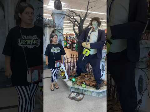Um there’s a lunatic with a chainsaw after me inside Spirit Halloween #spirithalloween #leatherface