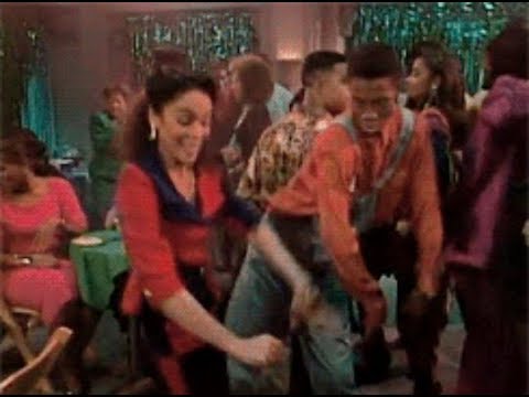 A Different World: 4x14 - Whitley looses her money