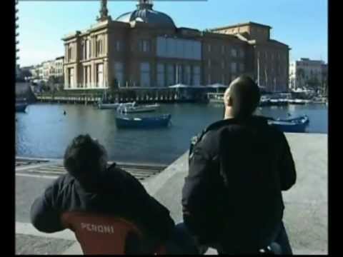 Bari 25/12/2011 - "BALLATA ZAMPA" - Video ufficiale del libro "zampo" di Francesco Saccente