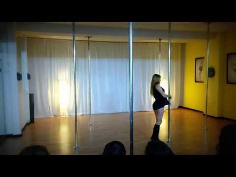 02.Thess Pole Art Show 13 - Level 1 (Christina Aguilera - Walk Away)