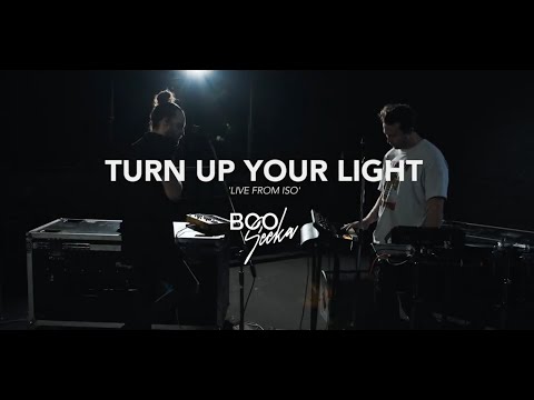 Boo Seeka - Turn up your light (Live from iso)
