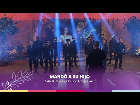 El grupo Cantum interpreta la canción "Mando a Su hijo"