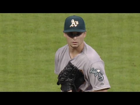 OAK@HOU: Graveman gets first MLB win in shutout start