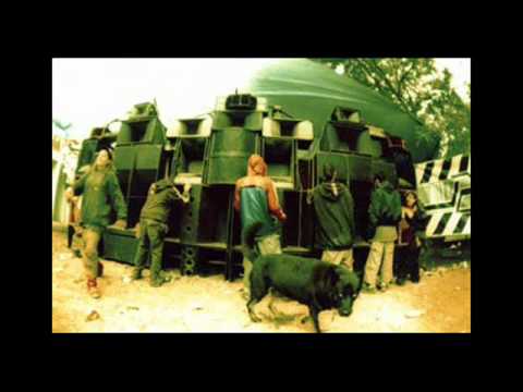 Mat Weasel Buster - Pinguin's Night