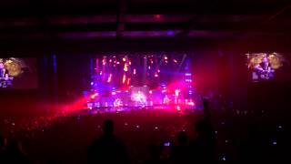 Frei.Wild - Wir gehen wie Bomben auf euch nieder - Live in Frankfurt (Jahrhunderthalle)