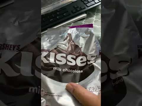 Hershey’s kisses PARTY PACK 😱#trending #youtubeshorts #viral #shorts #asmr #hersheychocolate