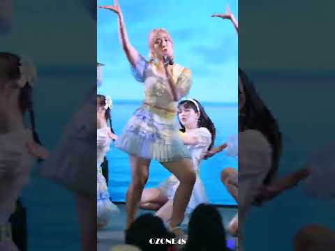 [4K] Fancam Jane BNK48 - Sayonara crawl @ Central Mahachai 070565