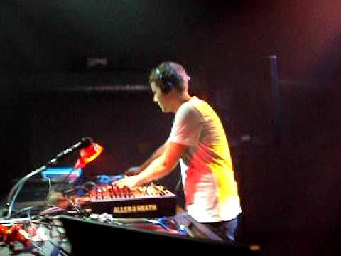 Mikel_e & Soulrack @ Txitxarro .avi