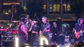 Download lagu Cokelat - Jauh LiVE 9 Nov 2024 La Piazza Kelapa Gading Timeless Memories with Cokelat Formasi Awal mp3