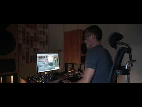 download lagu mp3 mp4 Red Mastering, download lagu Red Mastering gratis, unduh video klip Red Mastering