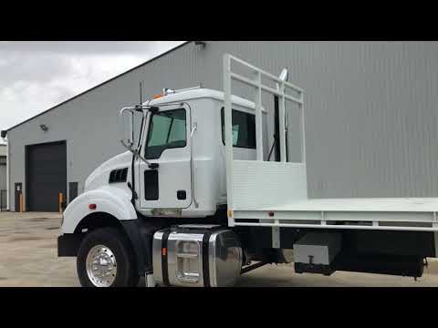 UNRESERVED 2010 Mack Metroliner 6x4 Rigid Beavertail Tray Truck