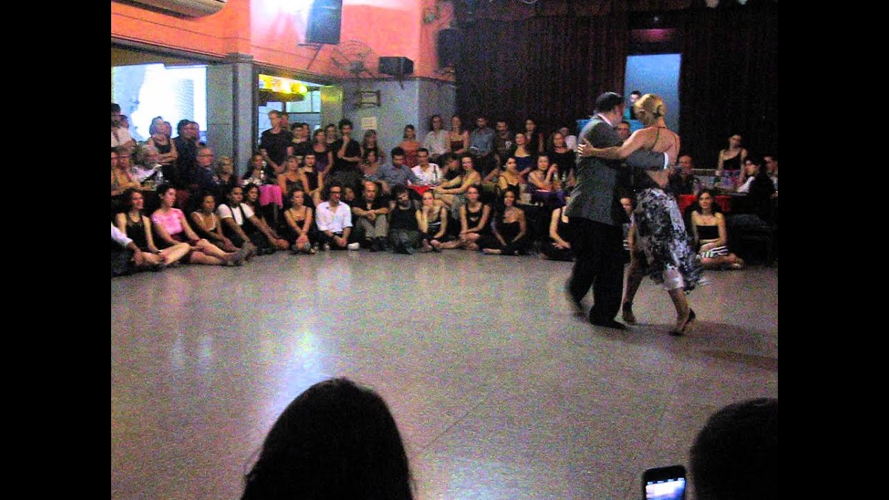 ALEJANDRA MANTIÑAN y GONZALO ANGELES en Viva La Pepa Milonga (3/4)