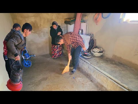 "Planning the construction of the barn and🚜🛣️ designing the car access road to the cottage"