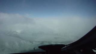 preview picture of video 'K2 SmartJets Approach-Landing to Samedan R03 from SW'