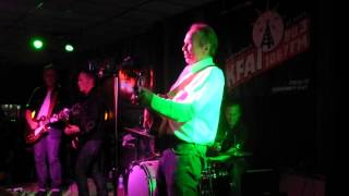 Blasters-06-Help You Dream