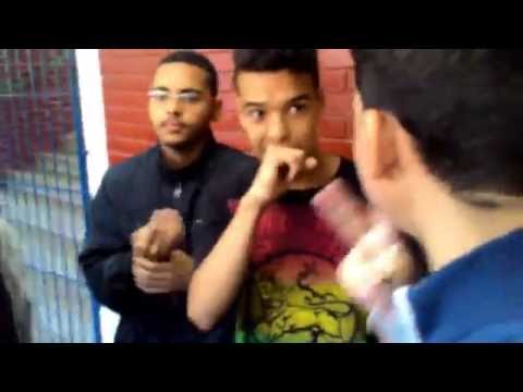 Rimando na escola olha no que deu