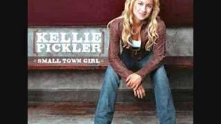 Kellie Pickler - Gotta Keep Movin&#39; (Chipmunk Version)
