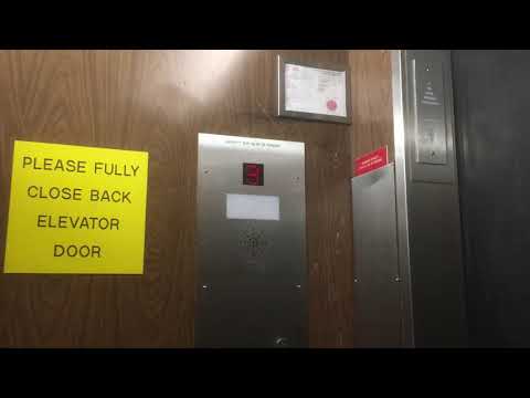 Turnbull "frassenger" elevator - Rosebrugh Building - University of Toronto - ON, Canada