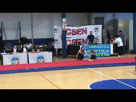 Csen cup individuale regionale Aurora Frazzetto (2013) corpo libero cat esordienti