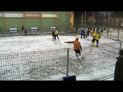 TV IALOMITA - Cupa "ALDE Centenar", fotbal la minus 10 grade Celsius