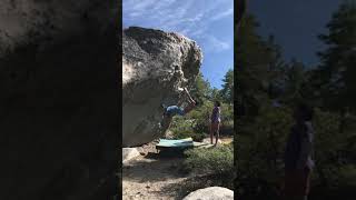 Video thumbnail of Golden Bullet, V9. Lake Tahoe