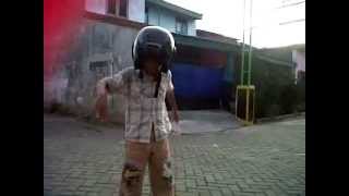 preview picture of video 'harlem shake karya anak DM kunciran tangerang'