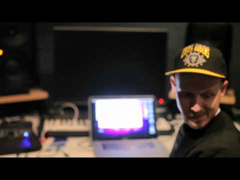 Illaman and Tomb Crew