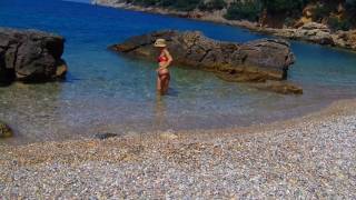 preview picture of video 'Alonissos - a day at Megali Ammos, 2010'