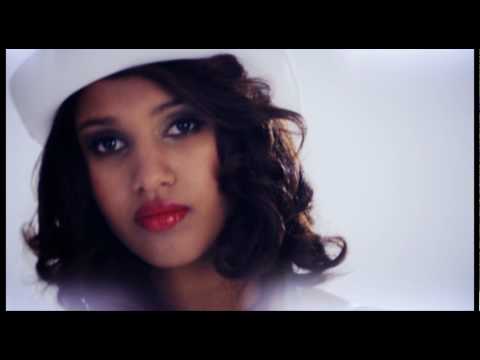 Djane Cassey Doreen Angels at Night Shooting