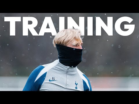 Behind the scenes at Spurs training in the snow ahead of Bournemouth clash!