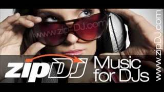 Nicola Fasano feat. Pitbull - Oye Baby (Samba Remix)