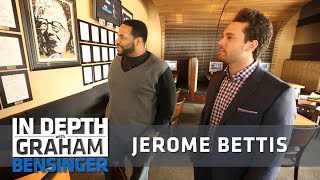 Jerome Bettis shows off his Pittsburgh restaurant