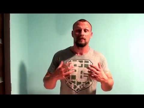 Ton w mięśniach dziecka Redukuje mięśnie rąk