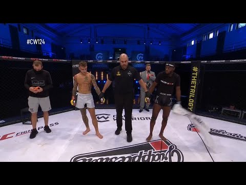 Dominique Wooding vs Cameron Hardy full fight