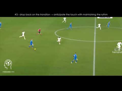 Football IQ: body orientation and triggers in pressing