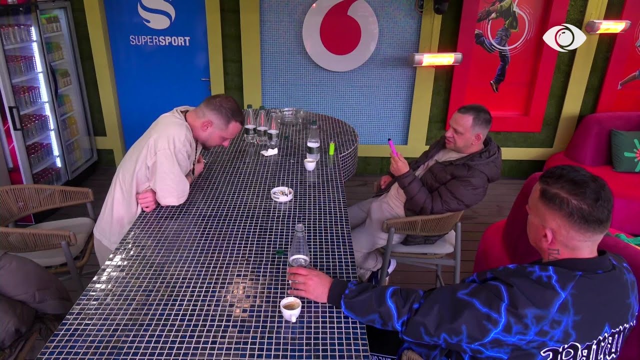 Pas bisedës me Elvisin, qan Graciano: S’mundem ndryshe, ti nuk do dëmtohesh...