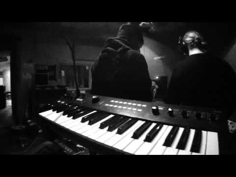 SOUNDARCADE "MOVING GREAT HADRON" HODILA STUDIO