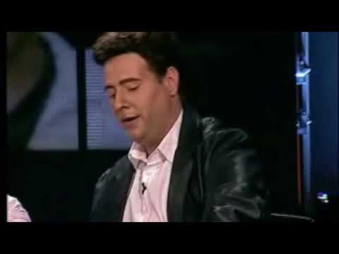 Enrique Iglesias coincide con David Bisbal en Channel 4 ;))