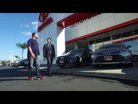 download lagu mp3 mp4 Toyota Escondido, download lagu Toyota Escondido gratis, unduh video klip Toyota Escondido