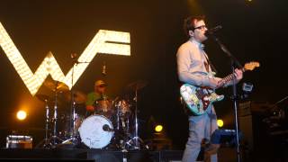 Weezer - Pork and Beans - Live in San Jose